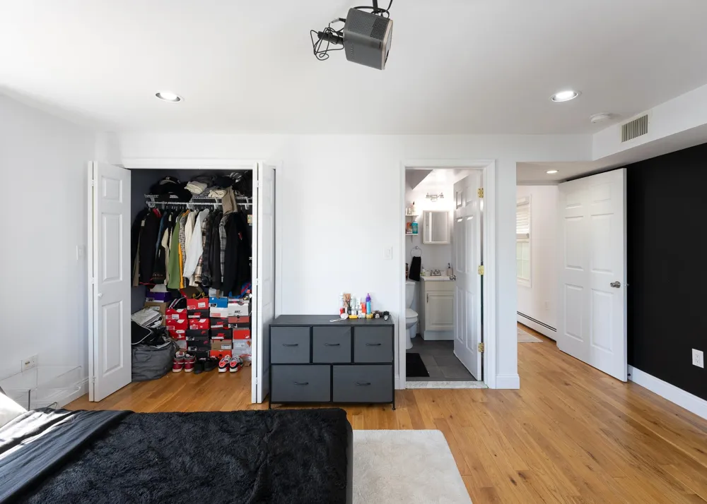 234 70TH ST Guttenberg, NJ 07093