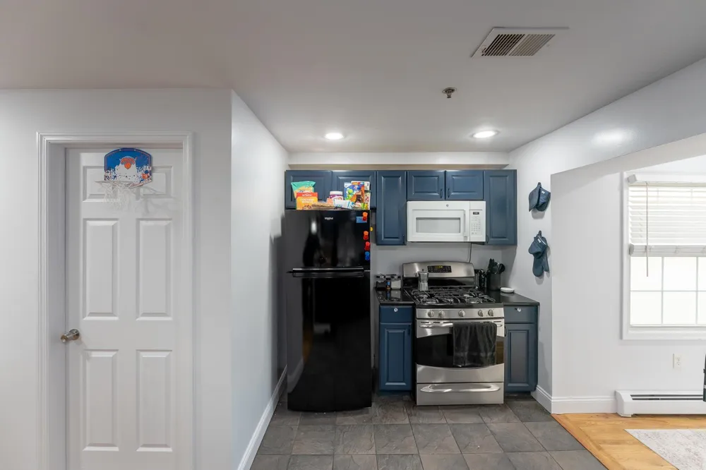 234 70TH ST Guttenberg, NJ 07093
