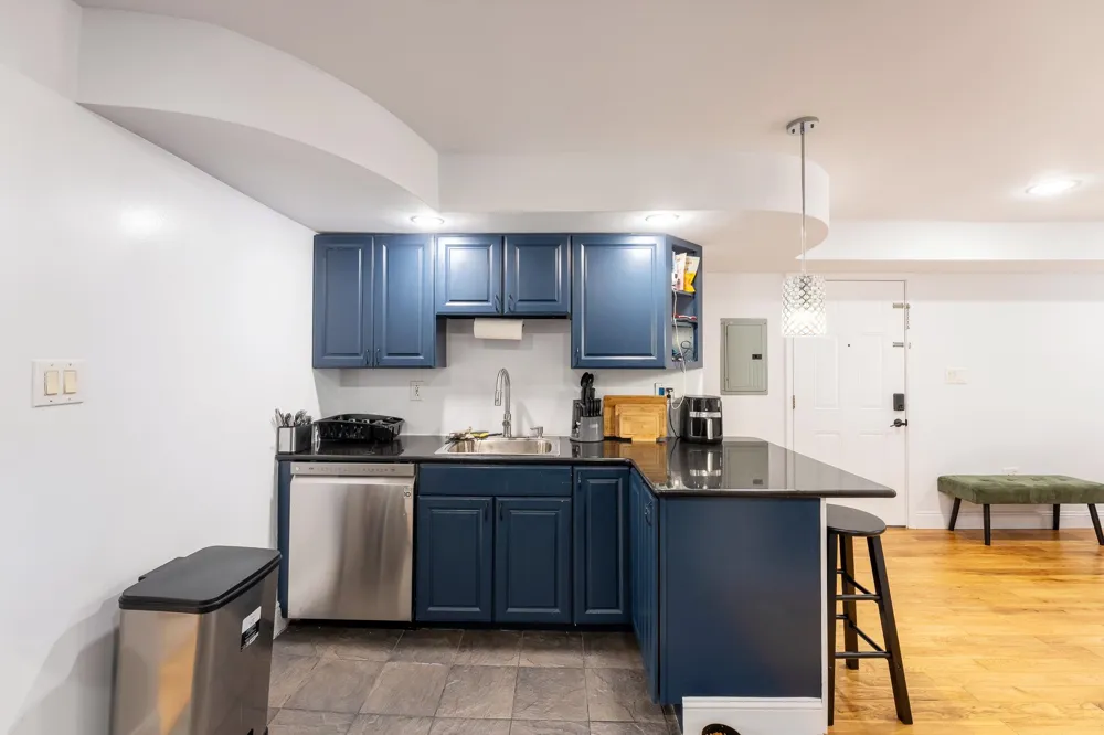 234 70TH ST Guttenberg, NJ 07093