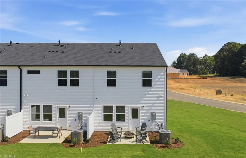 505 Prosecco Drive Thomasville, NC 27360