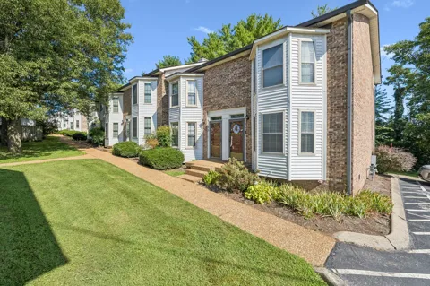 250 Sanders Ferry Rd #50