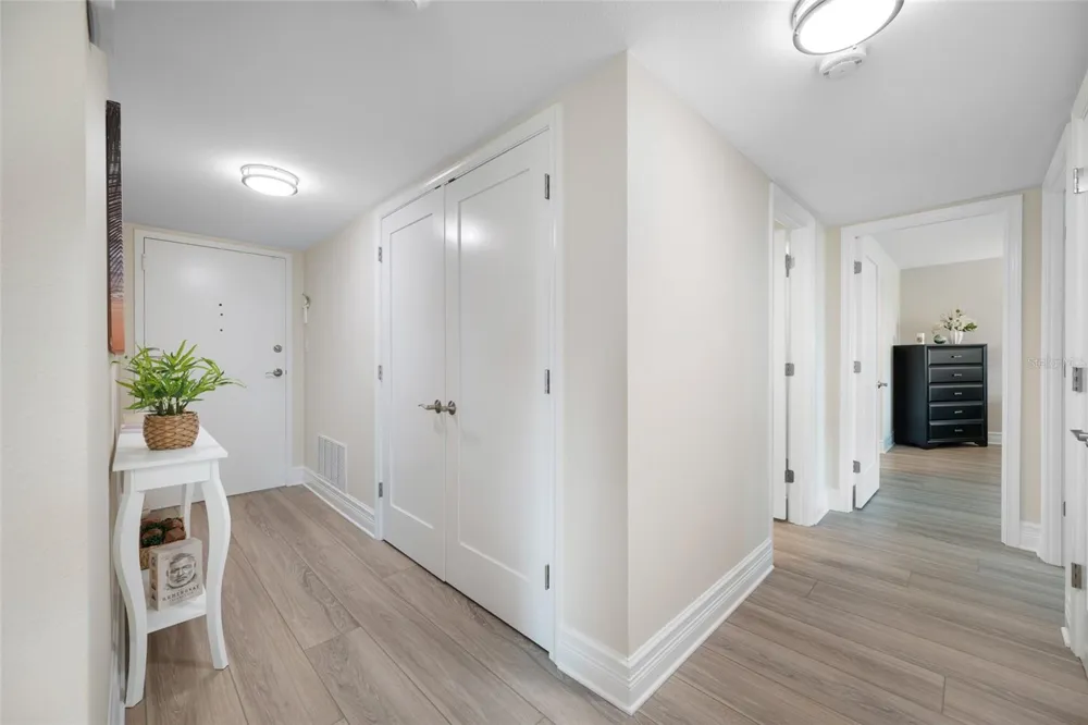 1621 GULF BOULEVARD #501 Clearwater Beach, FL 33767