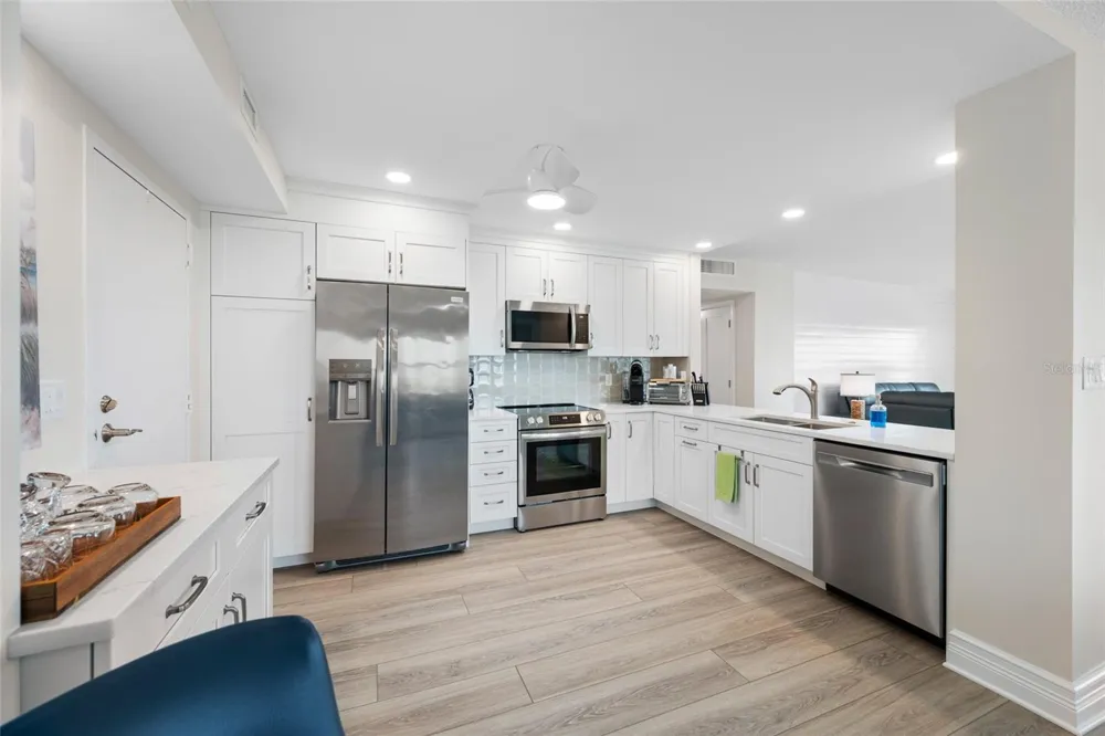 1621 GULF BOULEVARD #501 Clearwater Beach, FL 33767