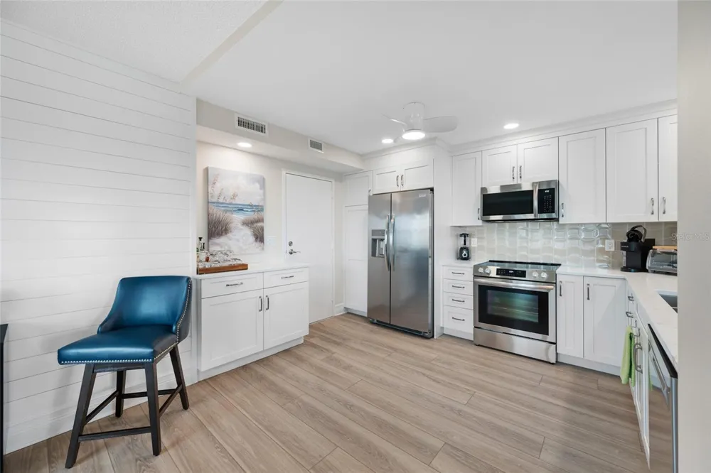 1621 GULF BOULEVARD #501 Clearwater Beach, FL 33767