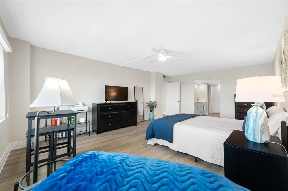 1621 GULF BOULEVARD #501 Clearwater Beach, FL 33767