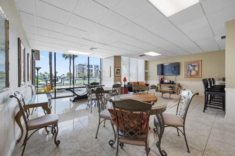 1621 GULF BOULEVARD #501 Clearwater Beach, FL 33767