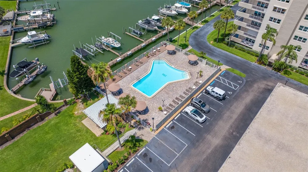 1621 GULF BOULEVARD #501 Clearwater Beach, FL 33767
