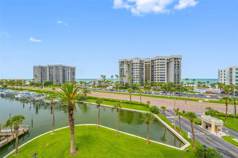 1621 GULF BOULEVARD #501 Clearwater Beach, FL 33767