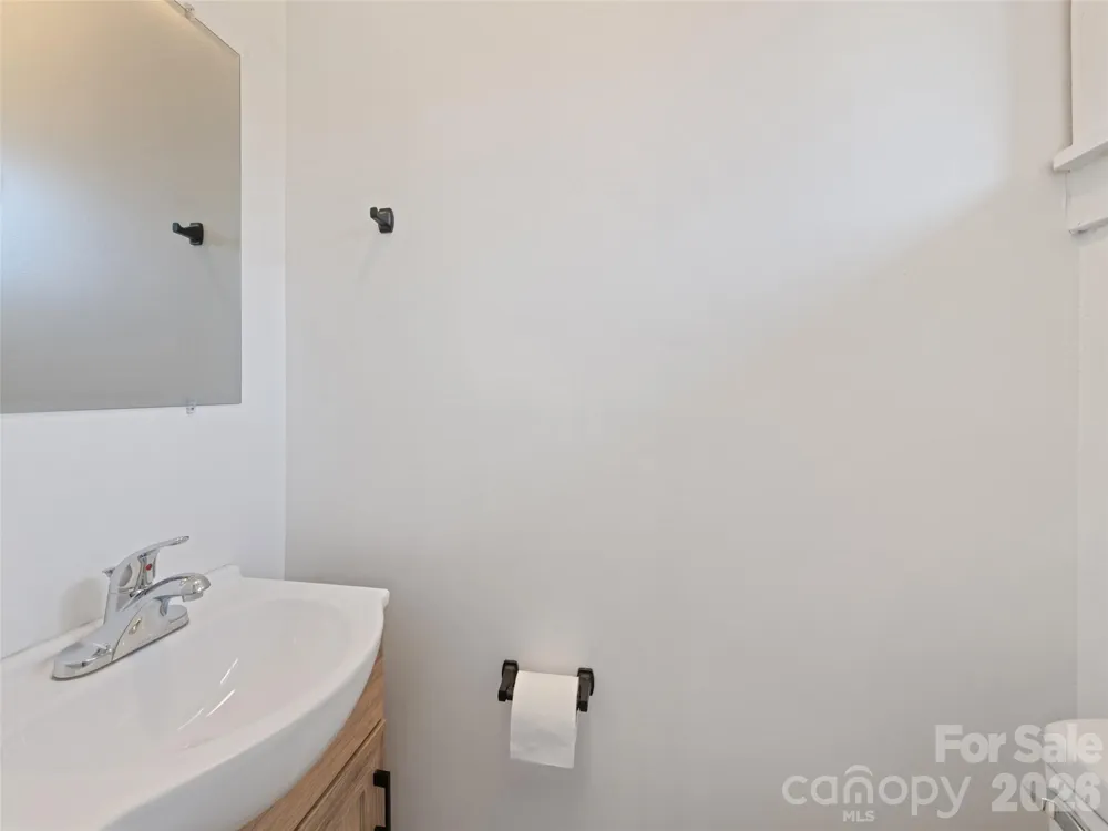 70 Levi Street Clyde, NC 28721