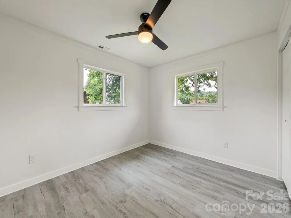 70 Levi Street Clyde, NC 28721