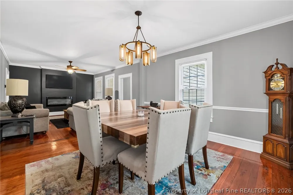423 E Edinborough Avenue Raeford, NC 28376
