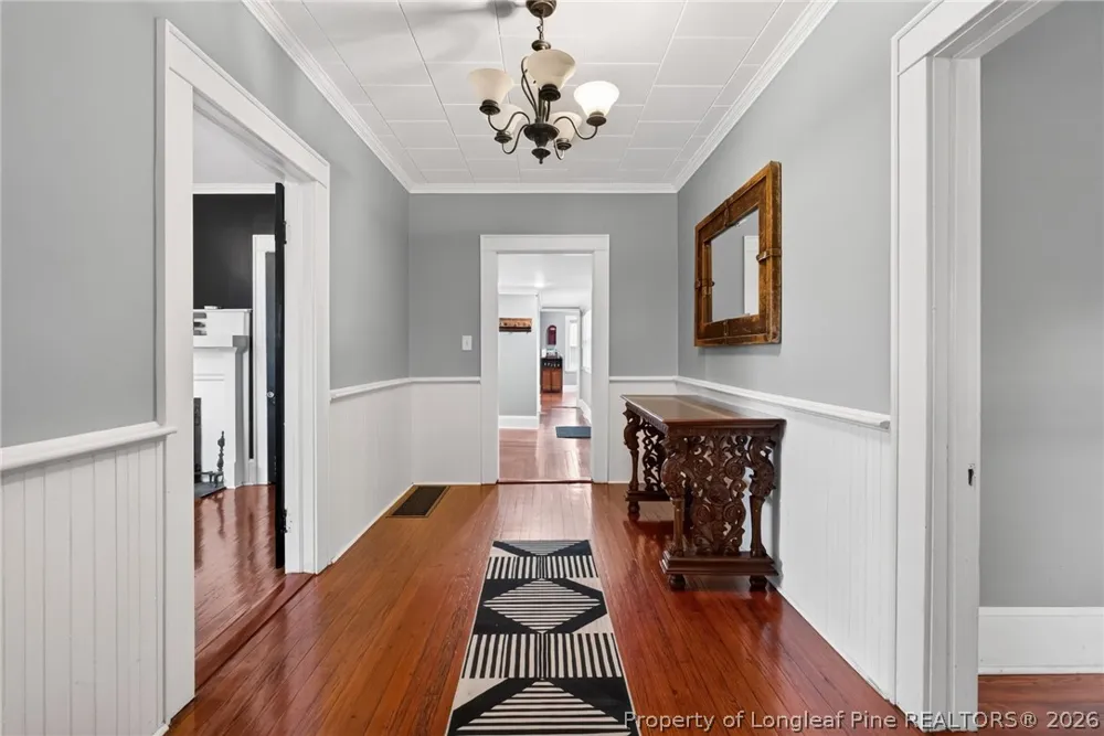 423 E Edinborough Avenue Raeford, NC 28376