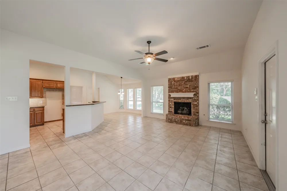 1057 Oak Valley Court Keller, TX 76248