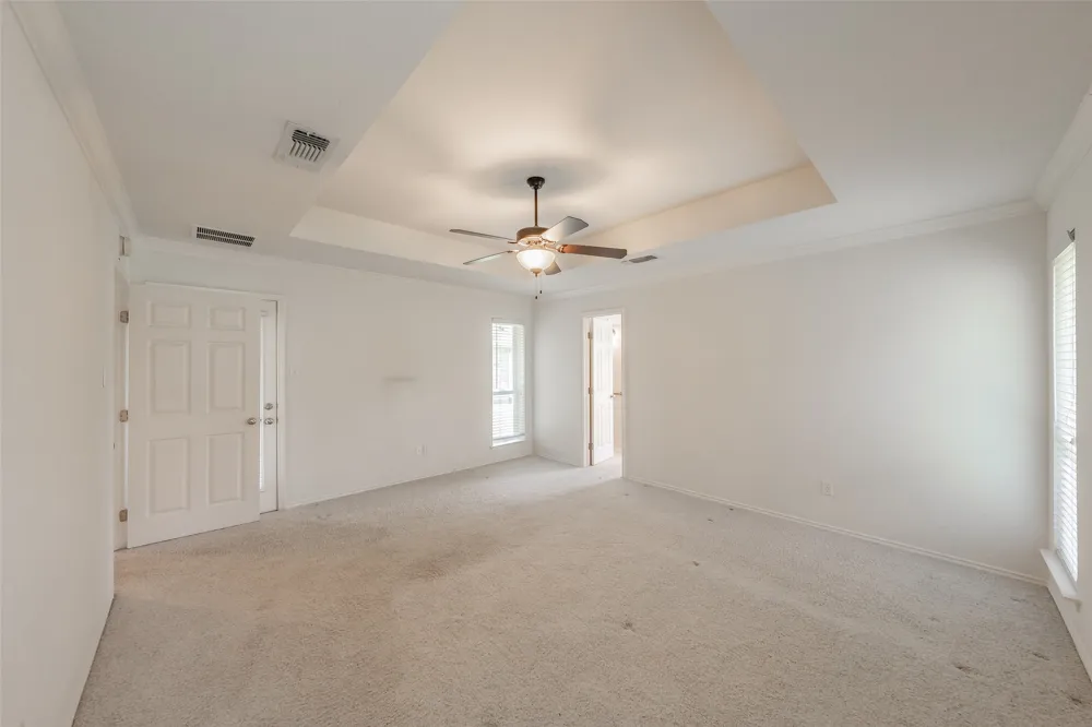 1057 Oak Valley Court Keller, TX 76248
