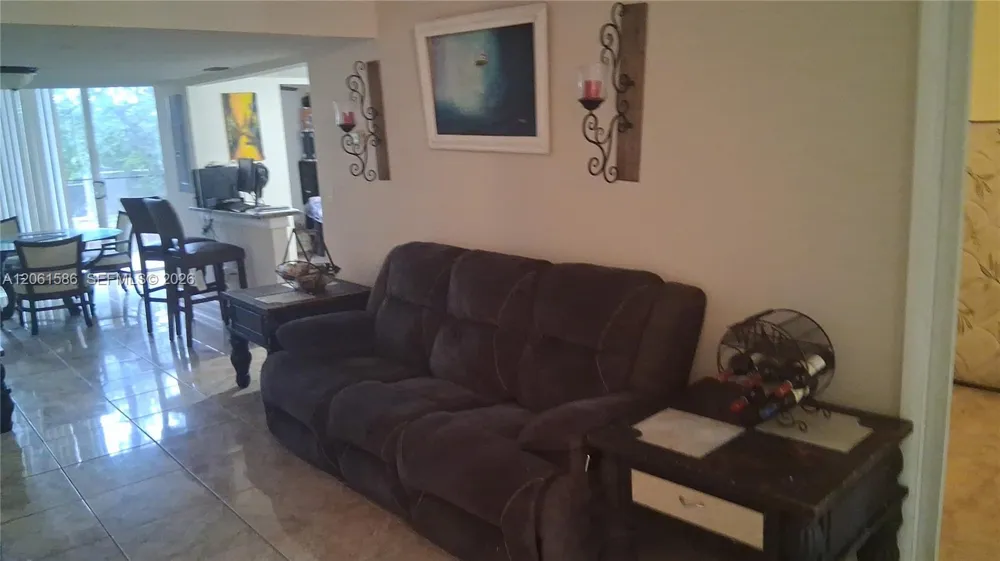 8401 W Sample Rd #47 Coral Springs, FL 33065