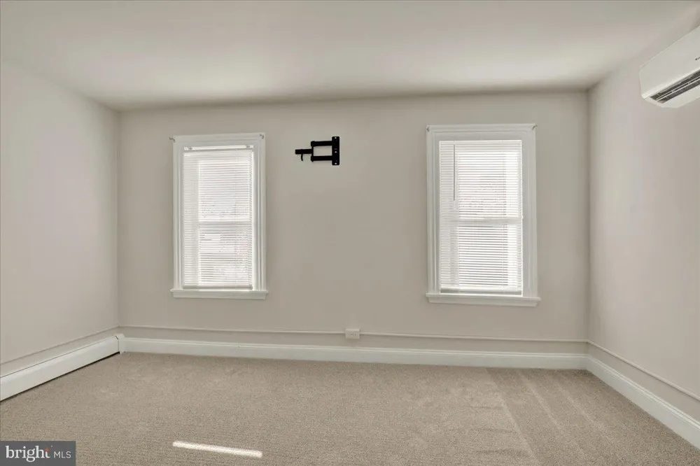 623 BAY STREET Lancaster, PA 17603