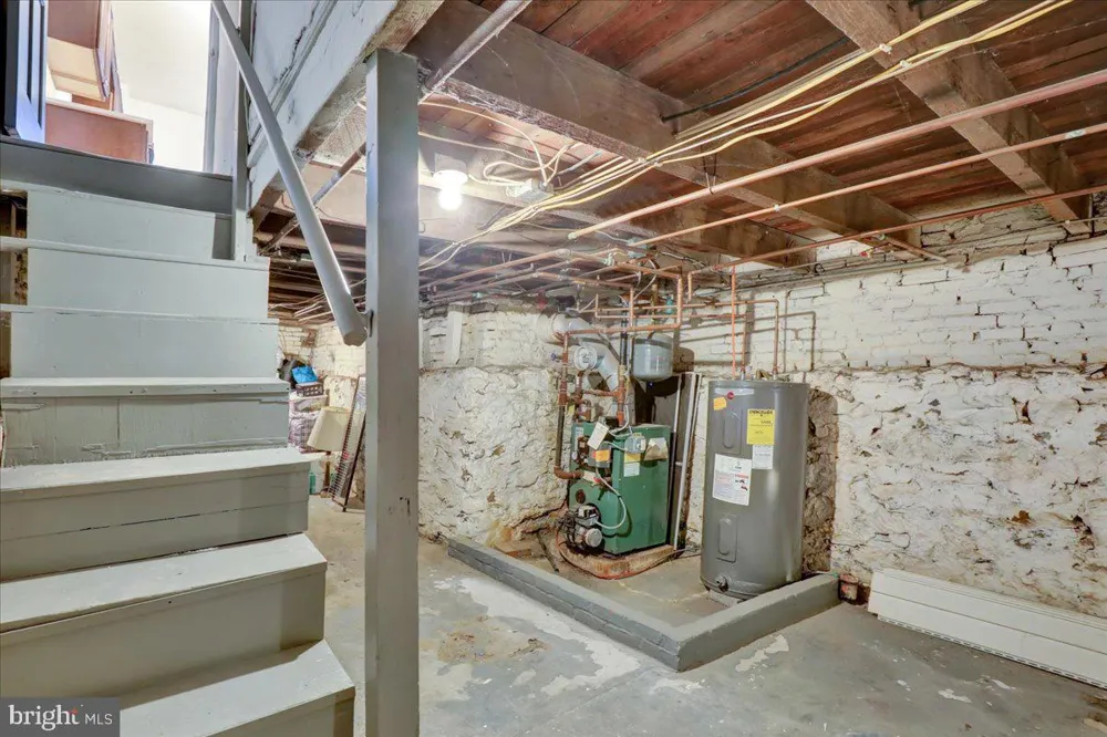 623 BAY STREET Lancaster, PA 17603