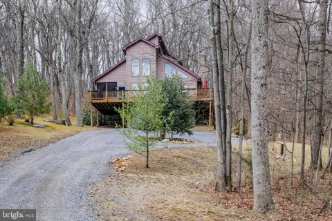 642 PADDYS RUN ROAD