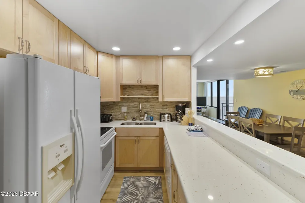 3051 S Atlantic Avenue #1004 Daytona Beach Shores, FL 32118
