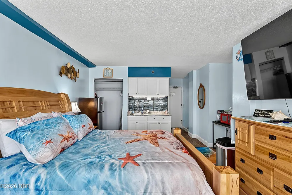 1909 S Atlantic Avenue #424 Daytona Beach Shores, FL 32118
