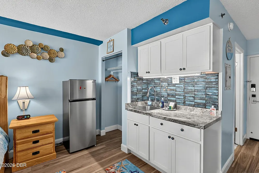 1909 S Atlantic Avenue #424 Daytona Beach Shores, FL 32118