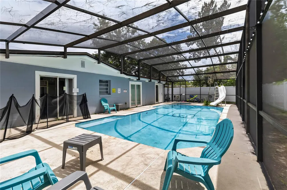745 HILLVIEW DRIVE Altamonte Springs, FL 32714