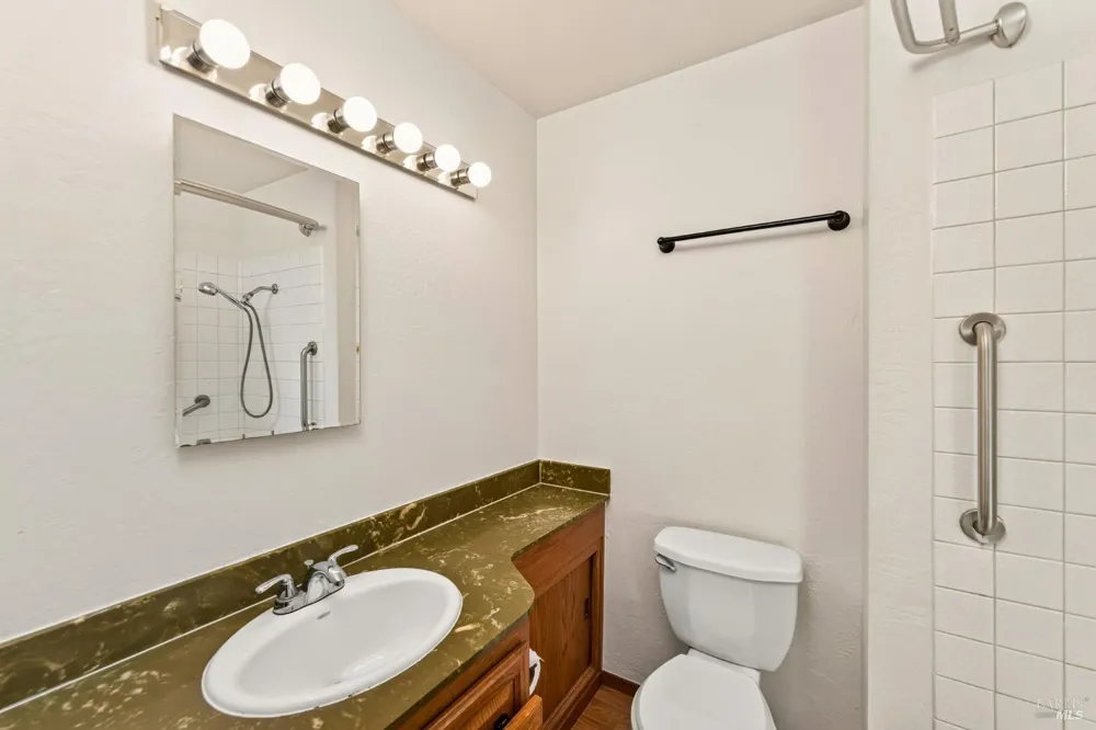 4440 Tanglewood Way Napa, CA 94558
