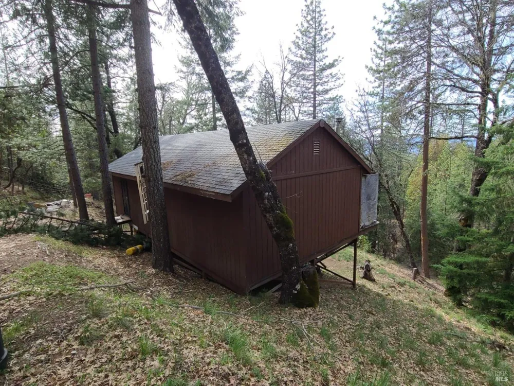 47700 Bentley Ridge Road Covelo, CA 95428