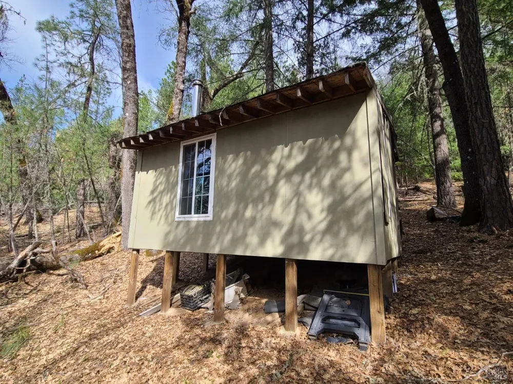 47700 Bentley Ridge Road Covelo, CA 95428