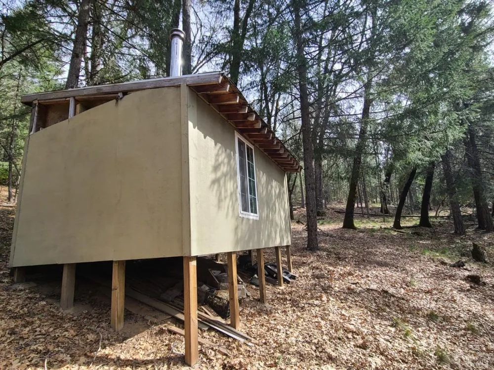 47700 Bentley Ridge Road Covelo, CA 95428
