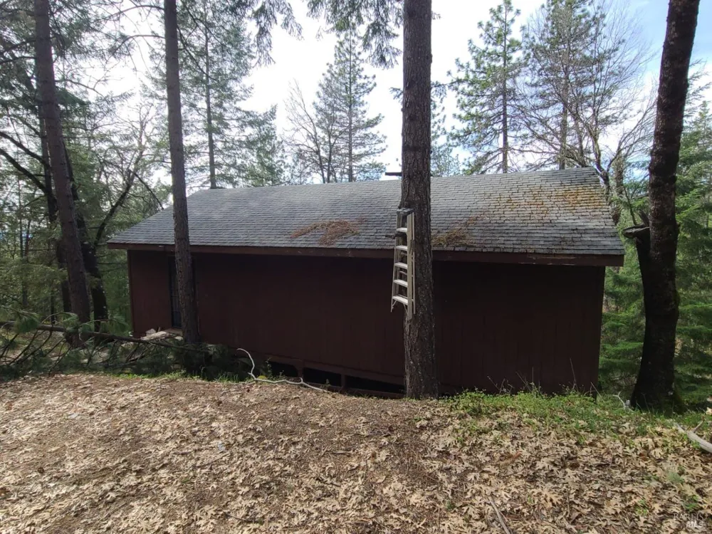 47700 Bentley Ridge Road Covelo, CA 95428
