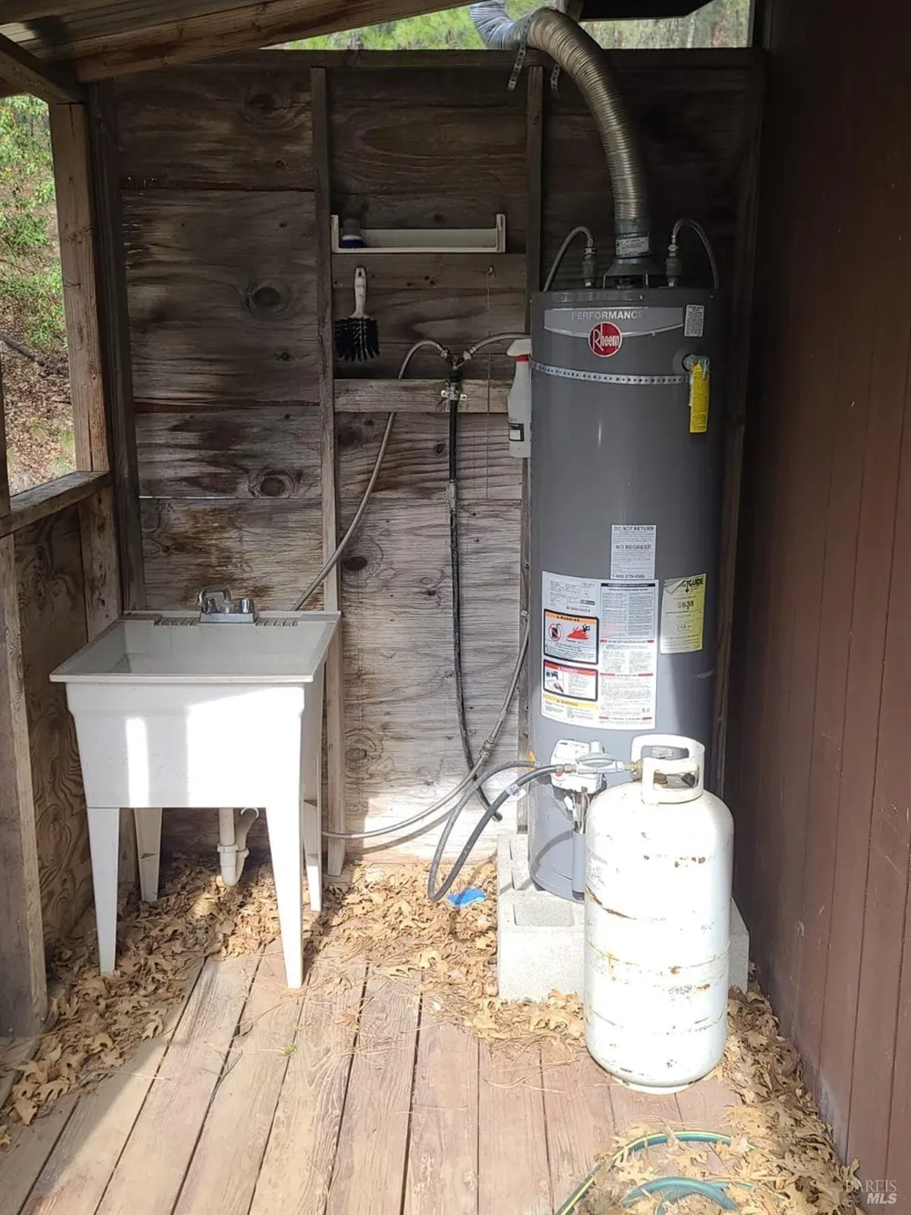 47700 Bentley Ridge Road Covelo, CA 95428