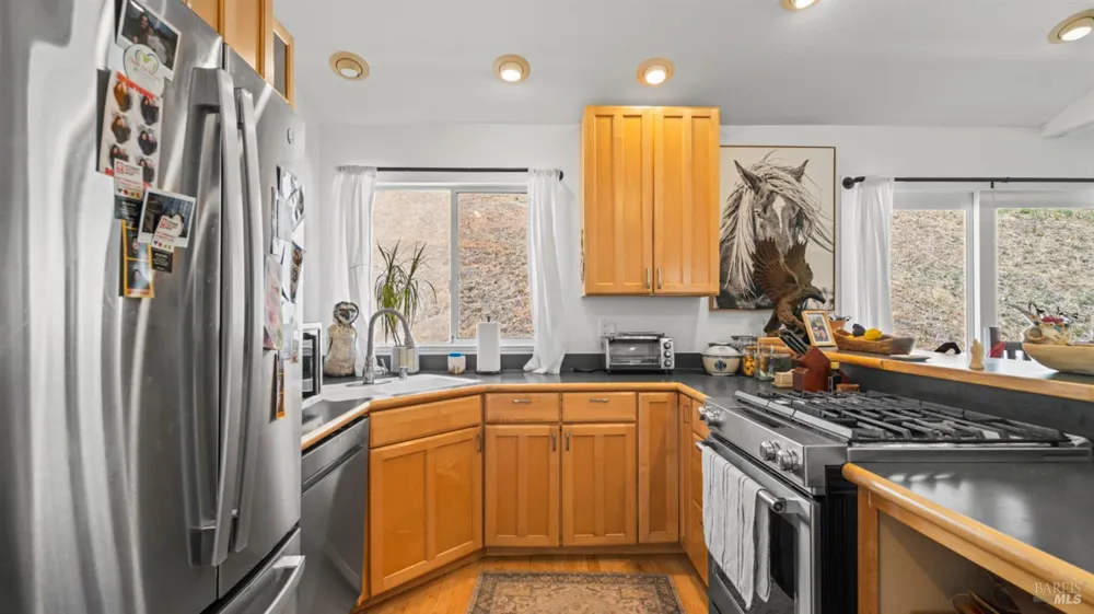 277 Railroad Avenue Woodacre, CA 94973