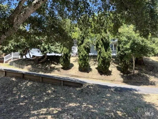 277 Railroad Avenue Woodacre, CA 94973