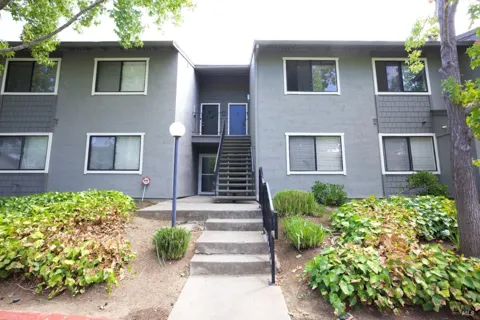 900 Cambridge Drive ##128