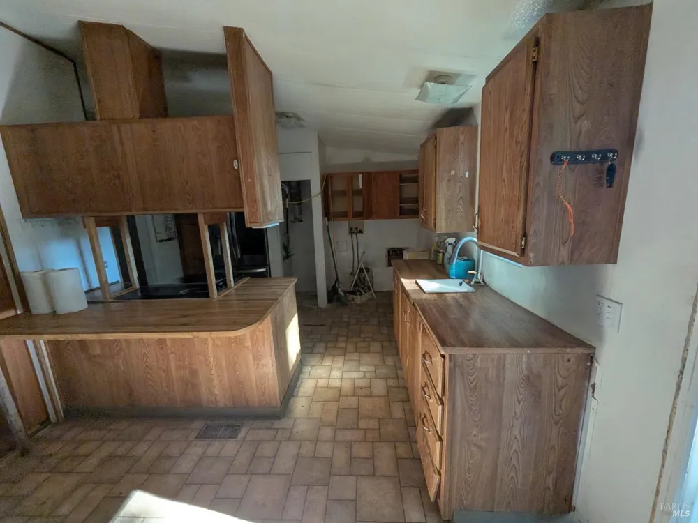 3955 Blackhawk Drive Willits, CA 95490