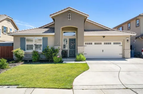 405 Diamond Peak Lane