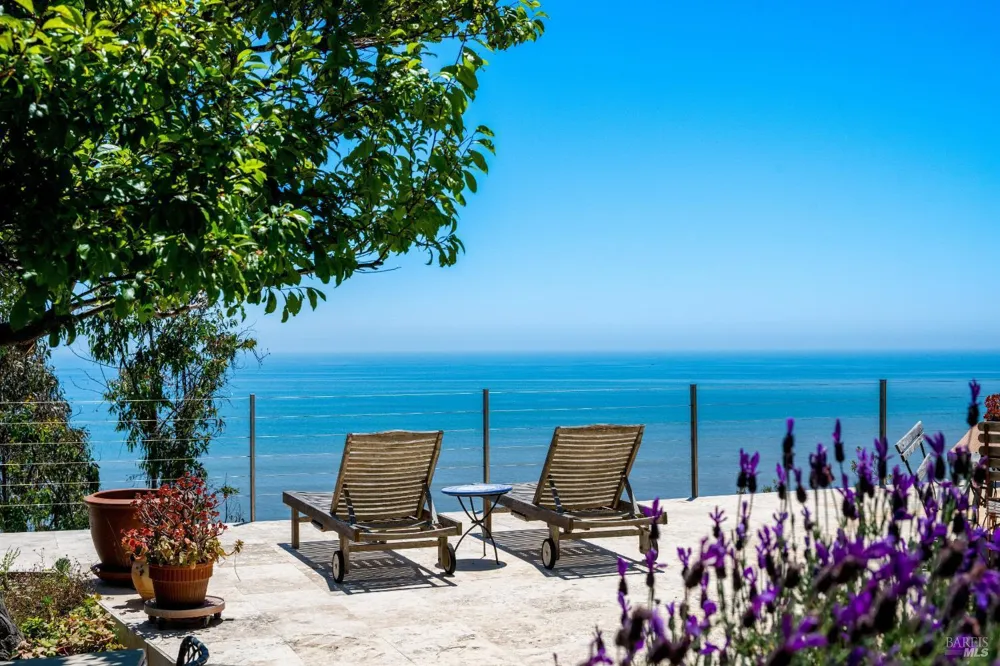 41 Ocean Avenue Bolinas, CA 94924
