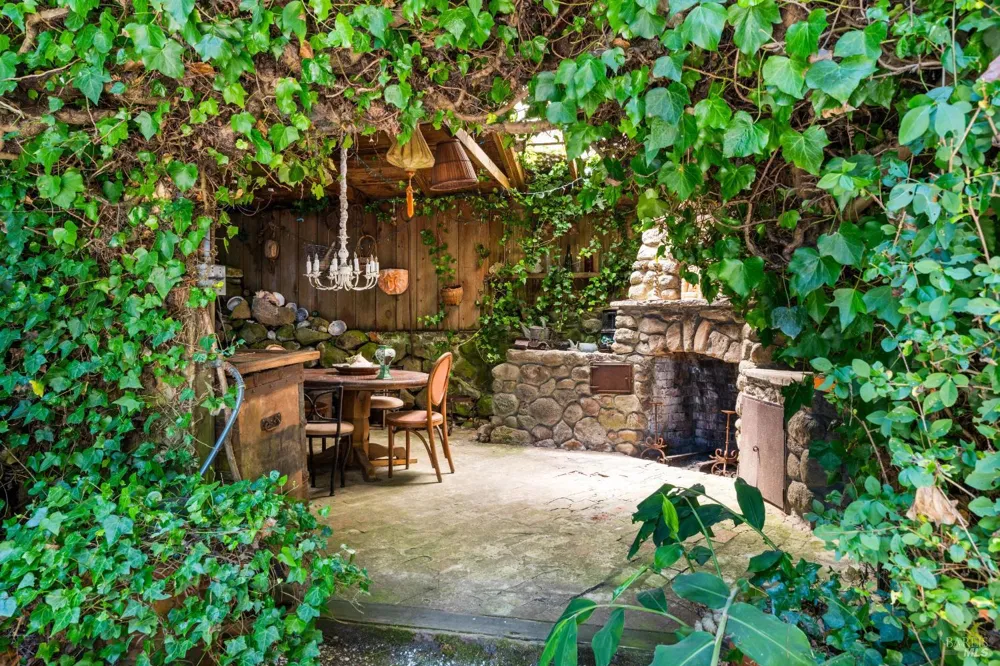 41 Ocean Avenue Bolinas, CA 94924