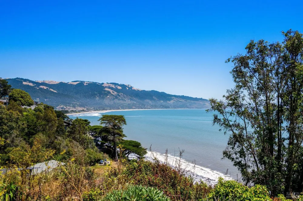 41 Ocean Avenue Bolinas, CA 94924