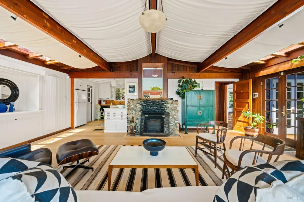 41 Ocean Avenue Bolinas, CA 94924