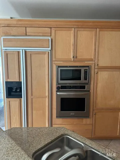1944 Cooper Drive Santa Rosa, CA 95404