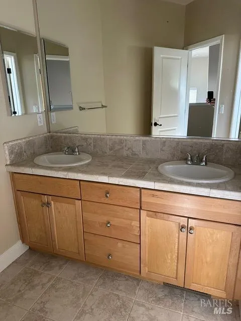 1944 Cooper Drive Santa Rosa, CA 95404