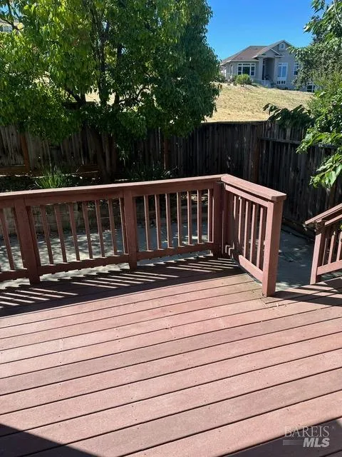 1944 Cooper Drive Santa Rosa, CA 95404