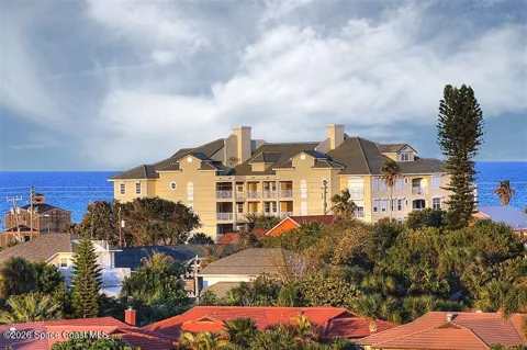 3135 S Highway A1a #303