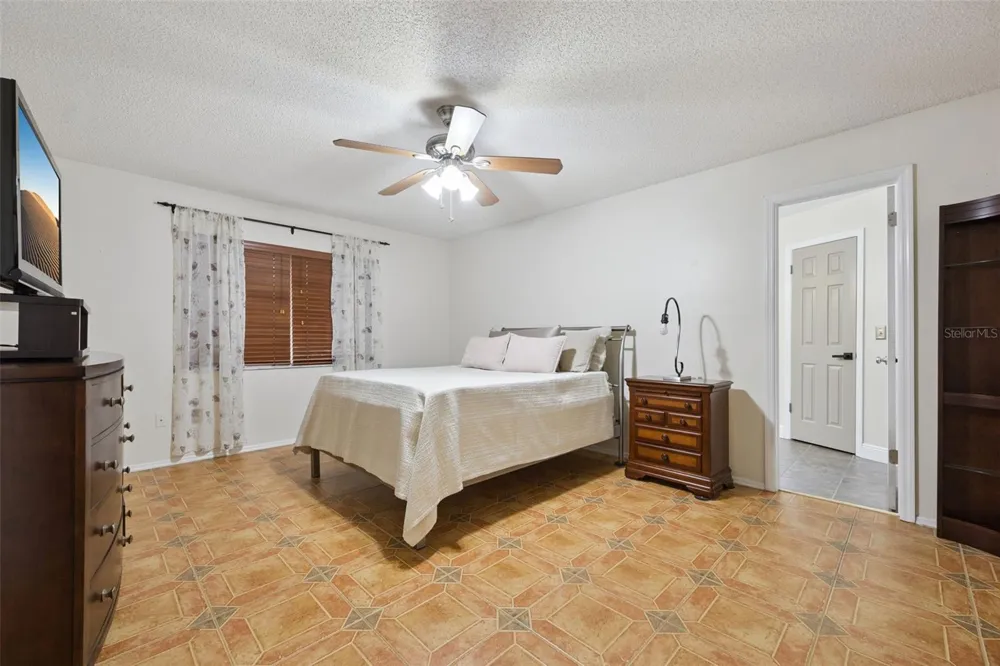680 TOMLINSON TERRACE Lake Mary, FL 32746
