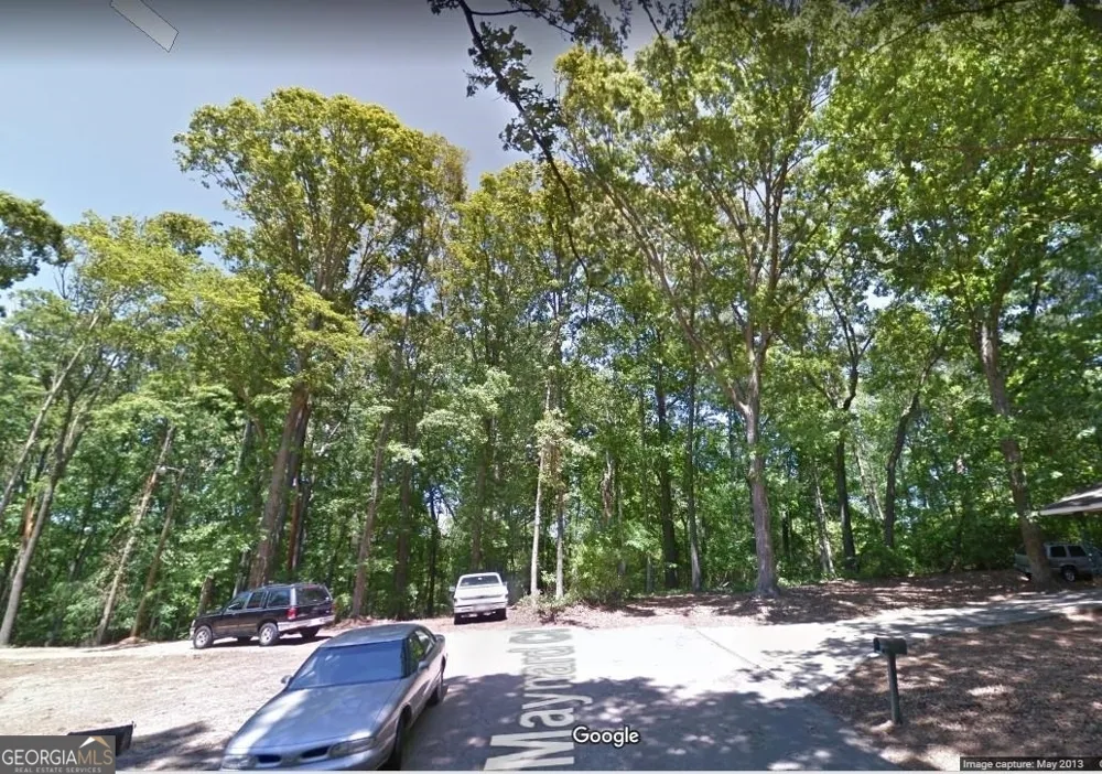 198 Maynard CT Athens, GA 30606