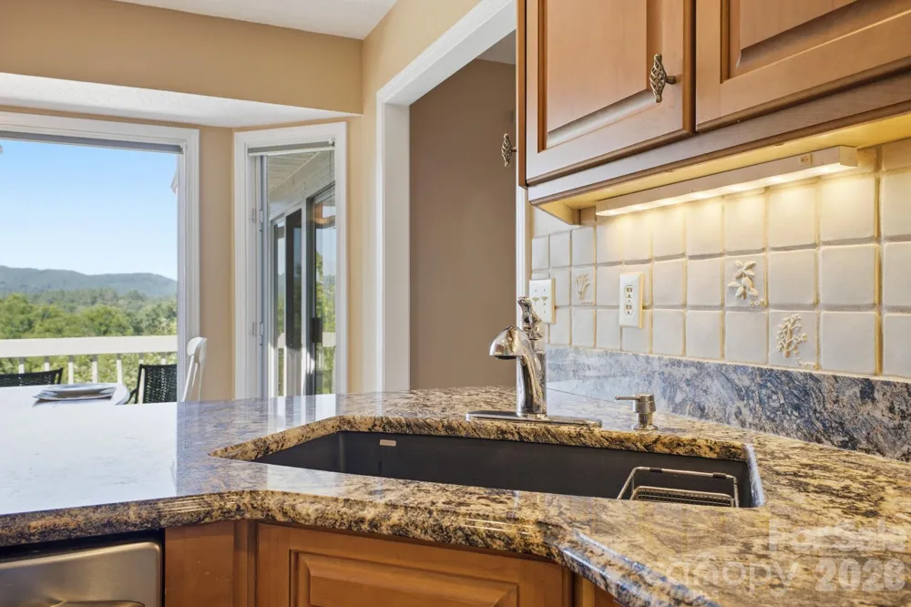 1870 Riverview Court Hendersonville, NC 28739