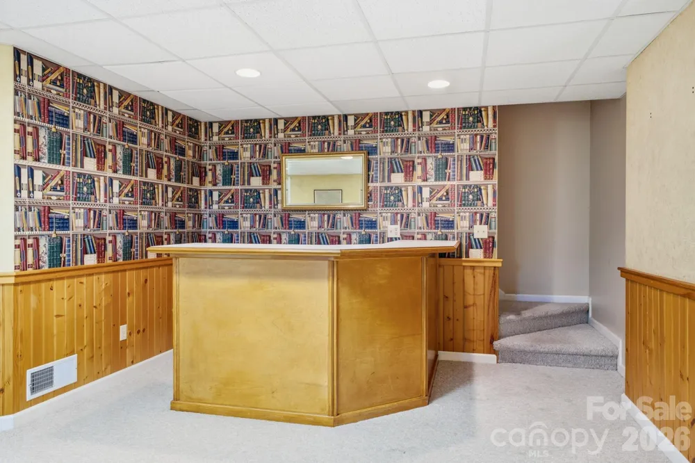 1870 Riverview Court Hendersonville, NC 28739