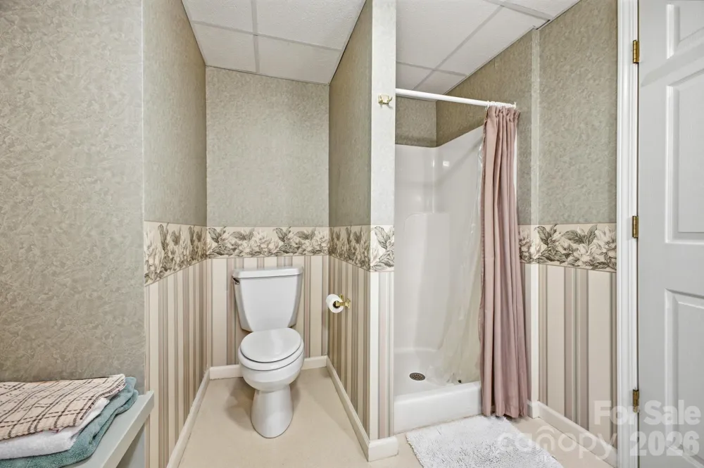 1870 Riverview Court Hendersonville, NC 28739